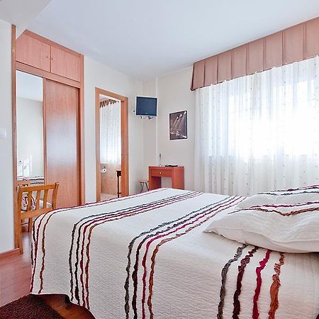 Porto De Rinlo Hotel Екстериор снимка